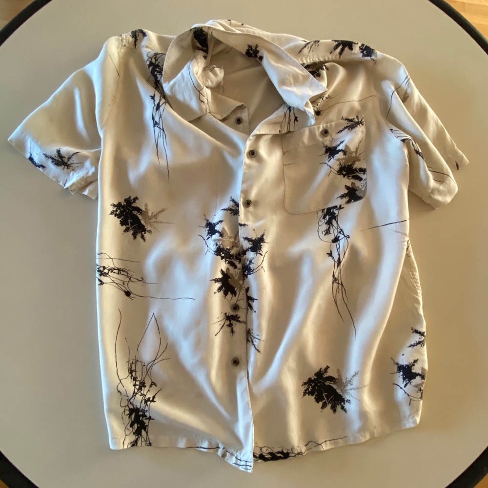 Men’s Silk Short Sleeve LARGE